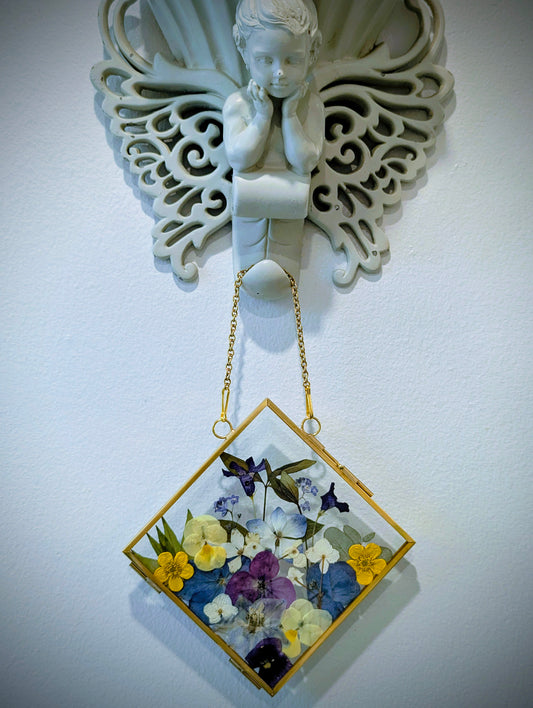 4x4 pressed flowers in floating frame