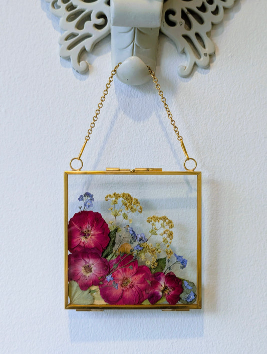 4x4 pressed flowers in floating frame